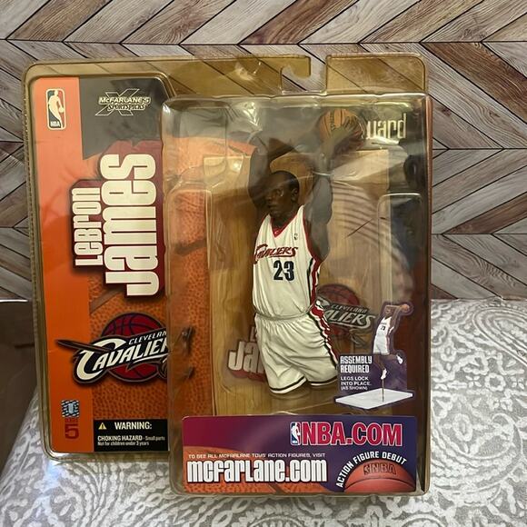 McFarlane‎ SportsPicks NBA Series 5 Cleveland Cavaliers Lebron James Figure - Picture 1 of 6